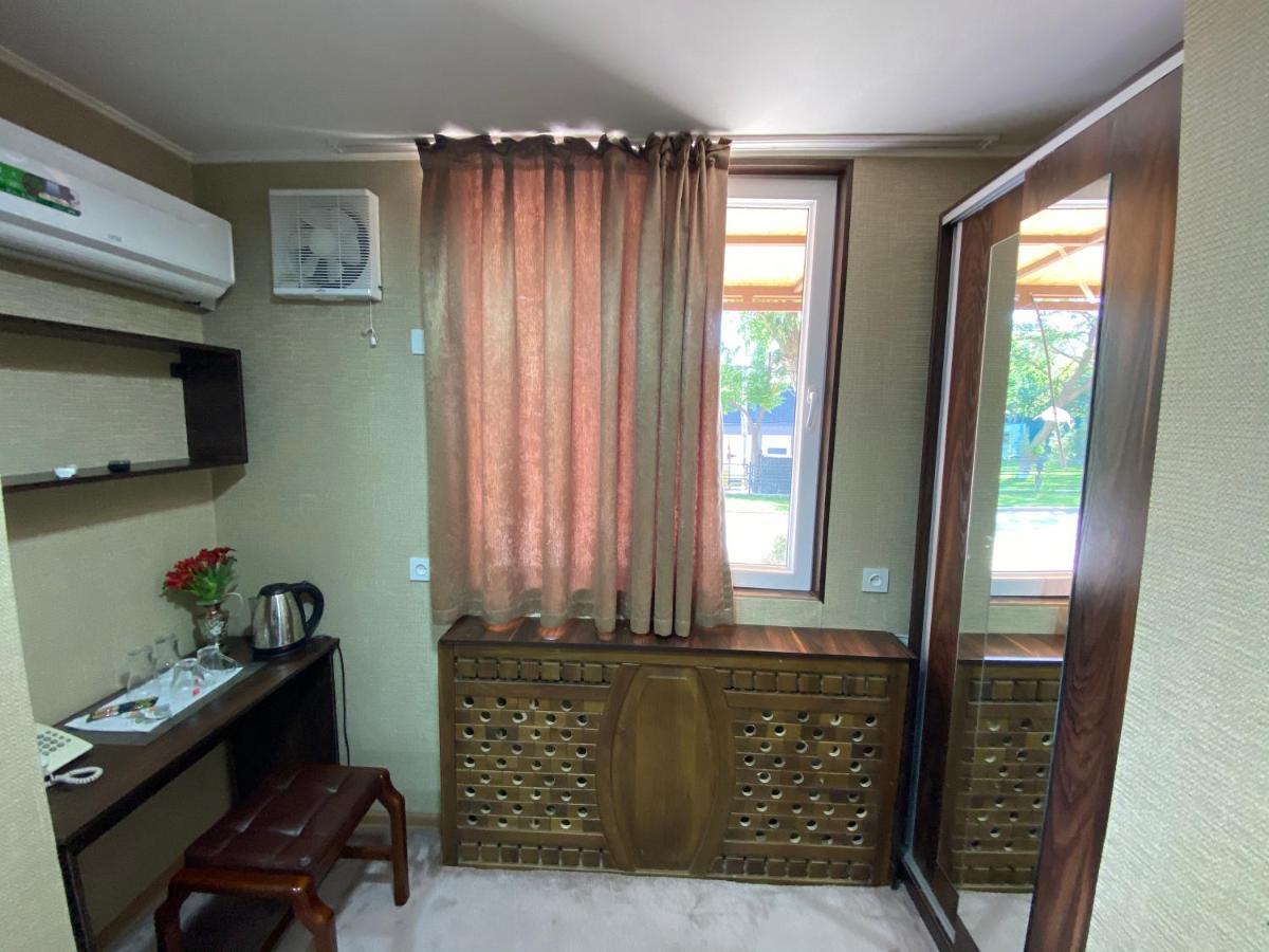 Budget Hotel And Hostel Tashkent Exterior photo